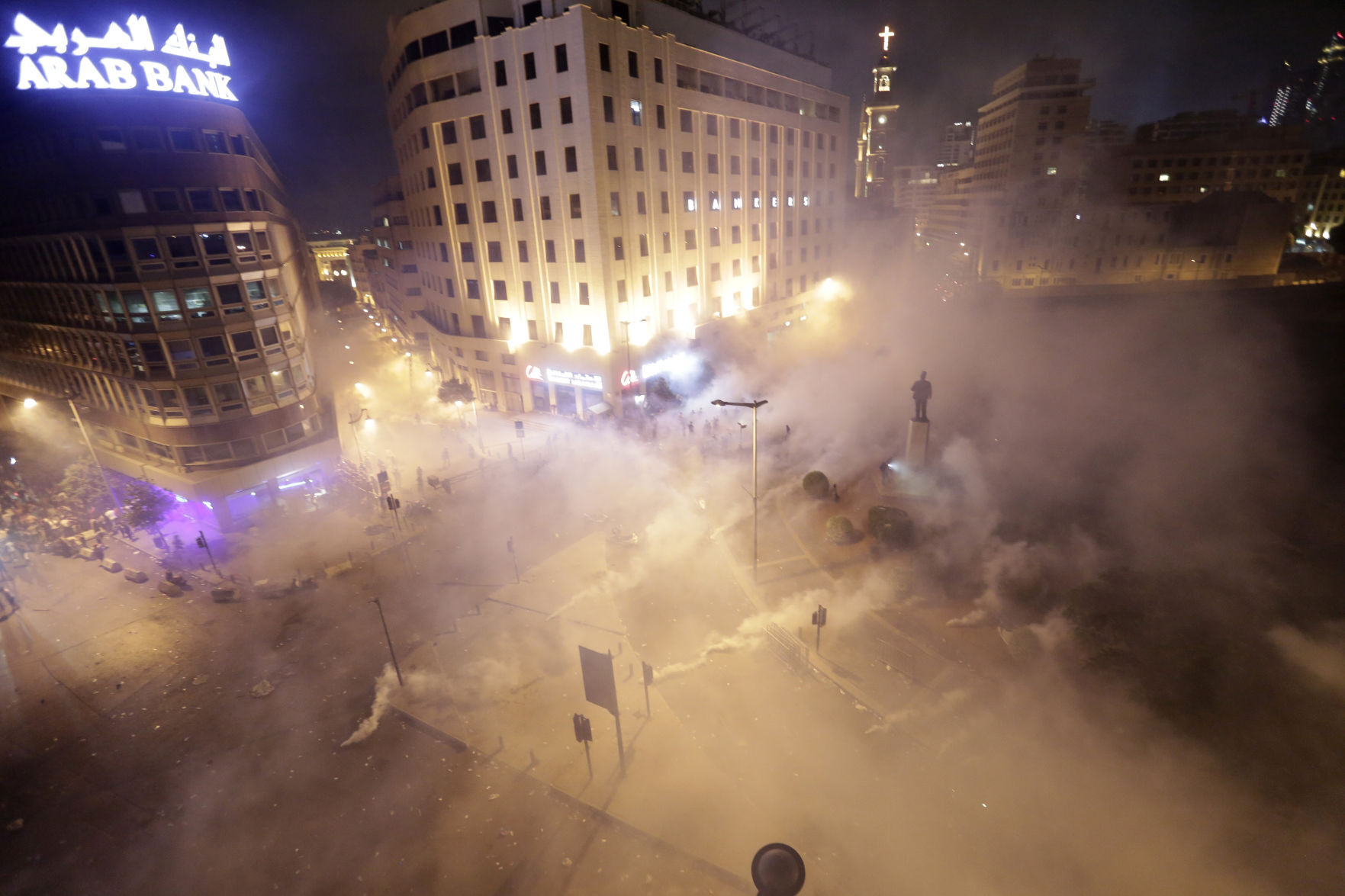 APTOPIX Lebanon Protests